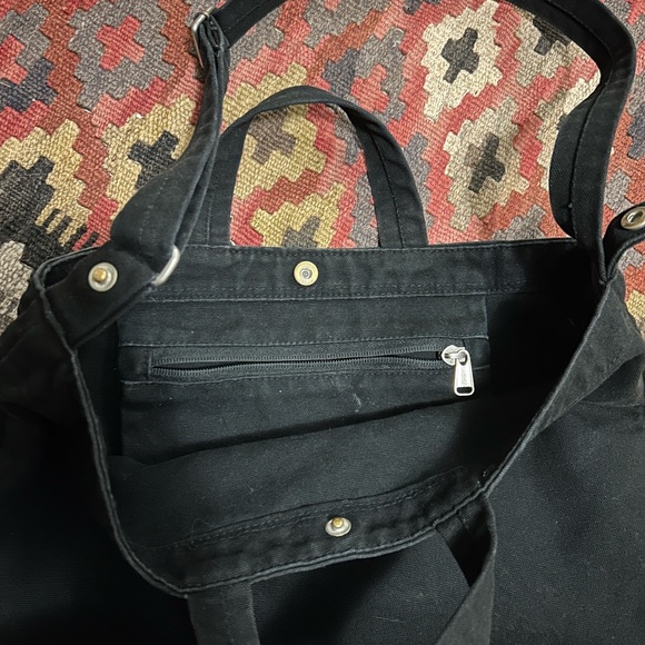 BAGGU horizontal duck tote in black - Picture 2 of 5